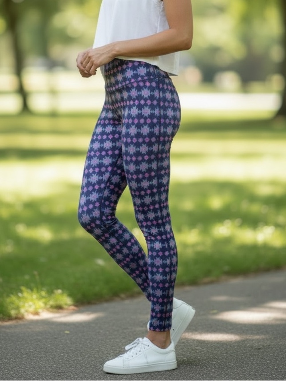 SIMPLY SOUTHERN COLLECTION SOFT LEGGINGS PANTS LOUNGING CASUAL WORKOUT SIZE REG